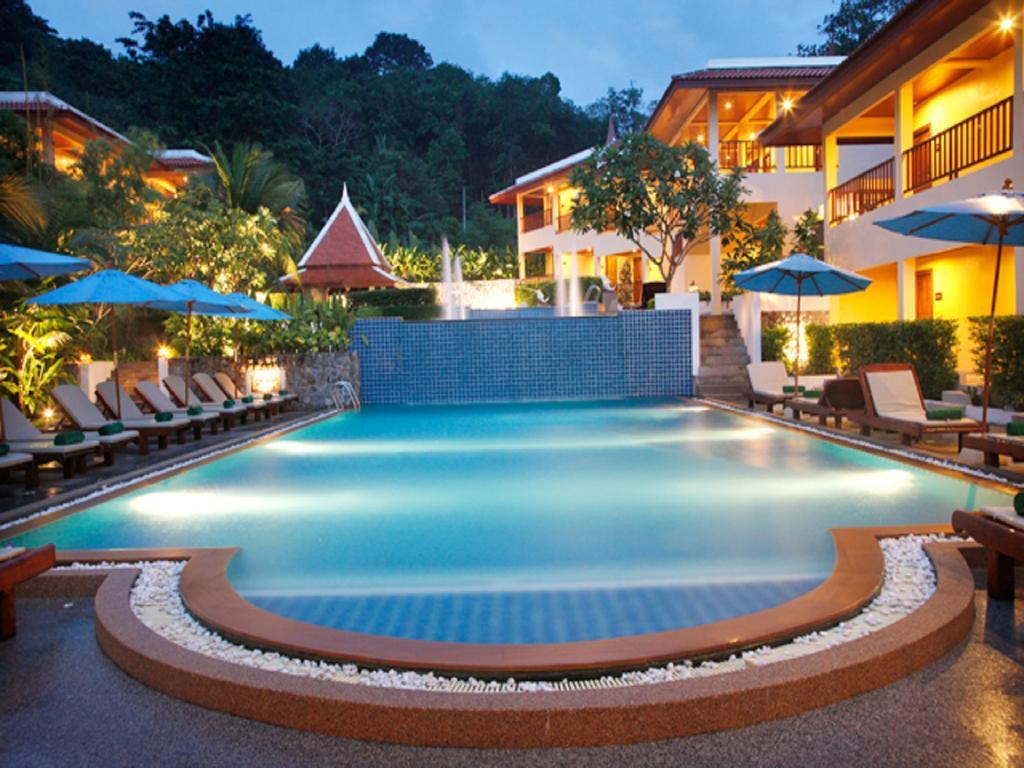 Baan Yuree Resort & Spa - Sha Plus Patong Luaran gambar